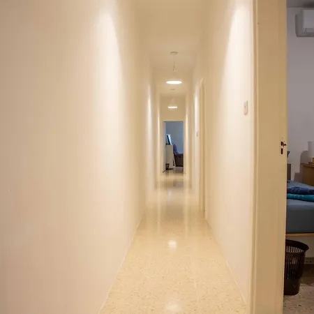 Spacious, Modern 3 Bedroom - St. Paul's Bay